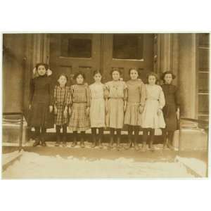 Photo Group of Cannery Workers, School #1, Buffalo, N.Y. from left to 