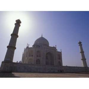 Taj Mahal and Two Minarets Silhouetted against a Clear Blue Sky, Agra 