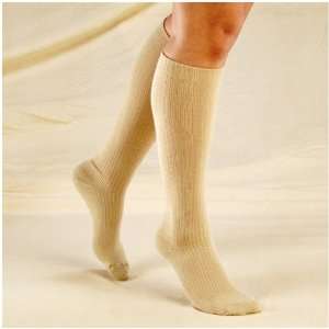  Truform Womens Comfort Casual Sock Calf Length 10 20 mmHg 